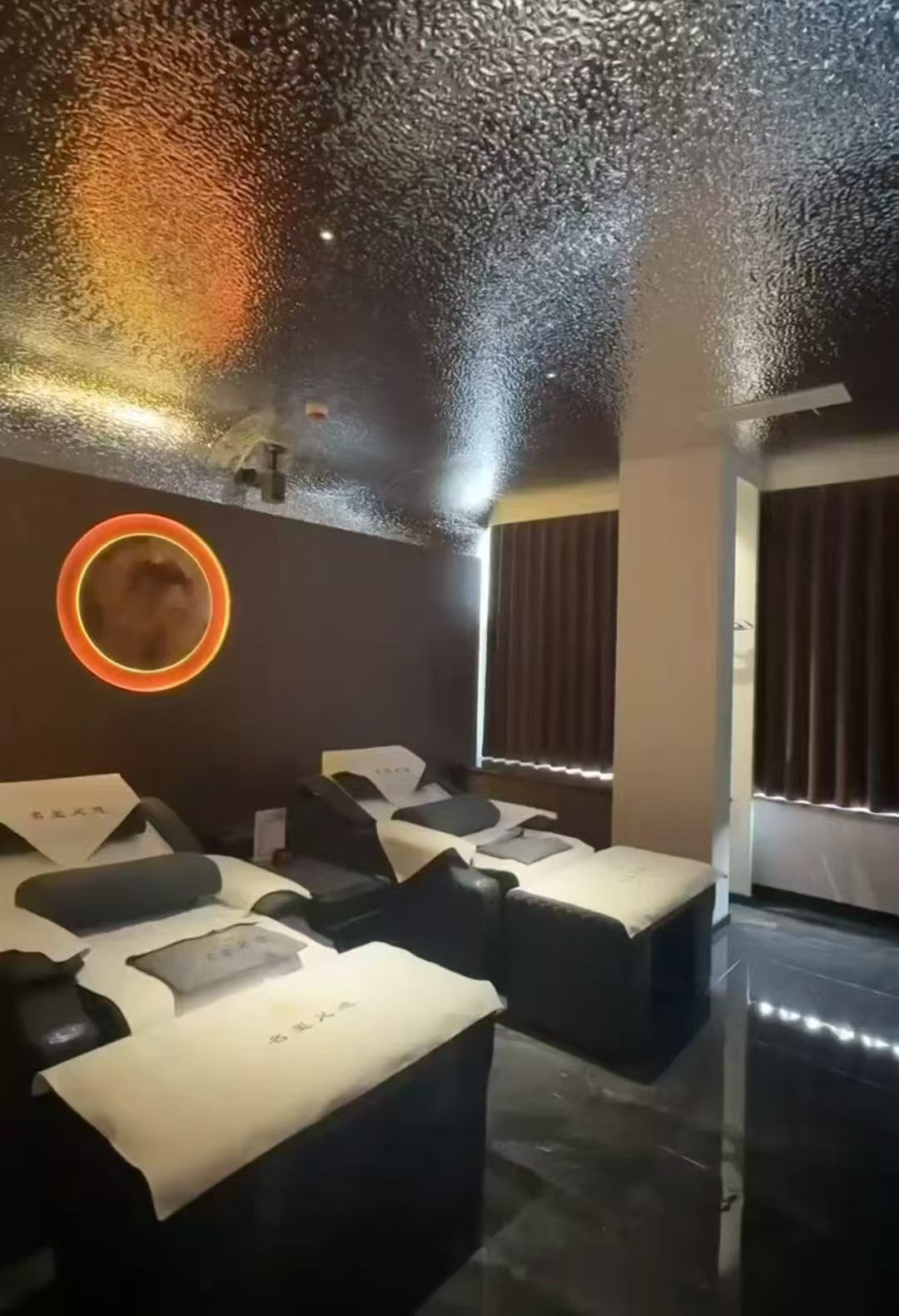 Relaxing Spa gallery image